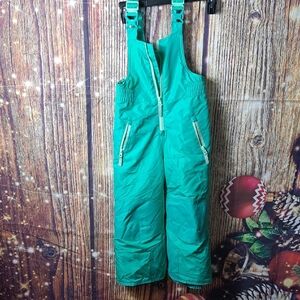 Champion girls Snow Bibs Size xs 4-6 has gaiters ,pockets looks new  #4085  (V)
